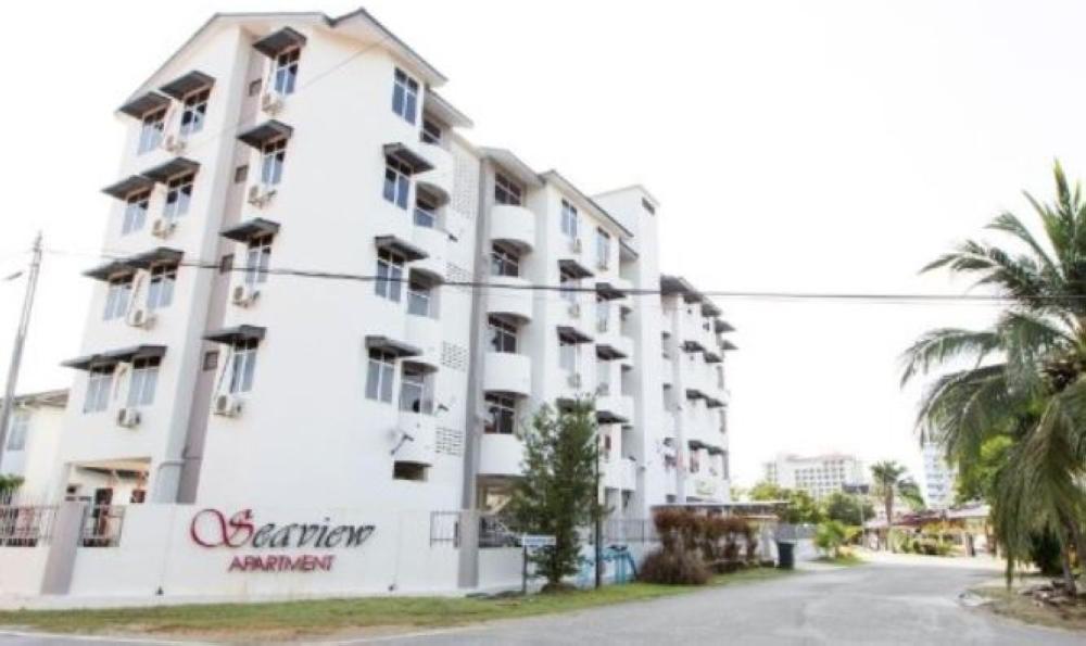 Seaview Apartment Kuah Exterior photo